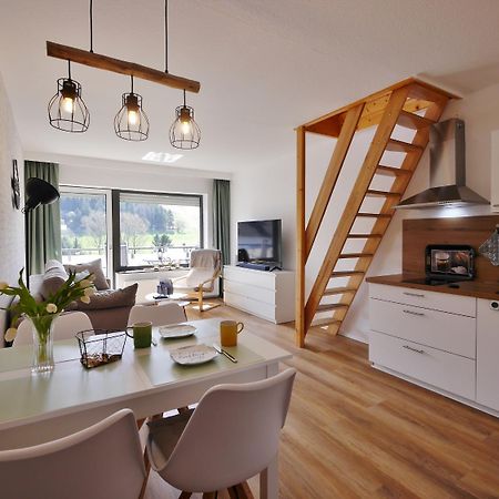 Appartement Happynest*** Mit Hallenbad Віллінген Екстер'єр фото