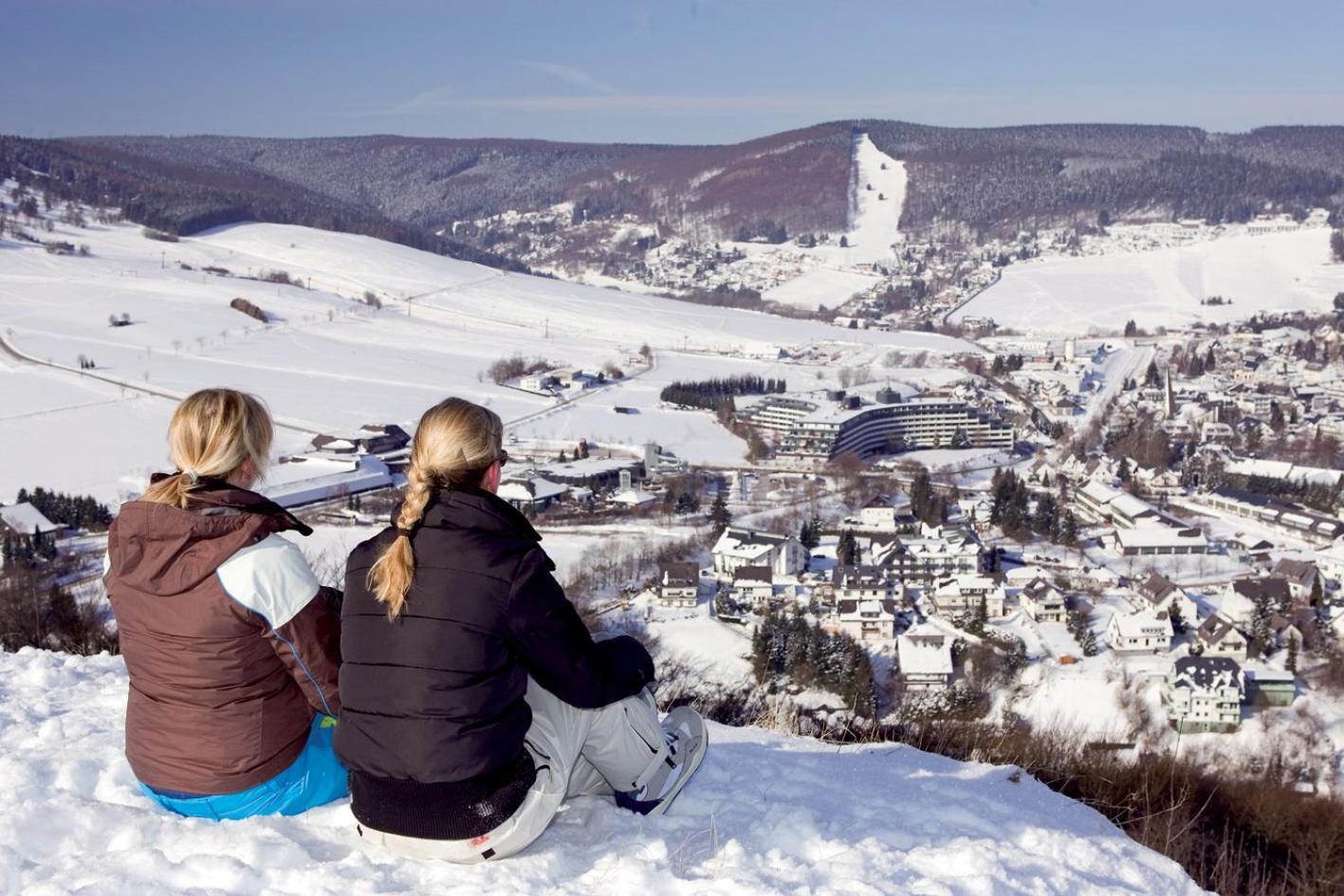 Appartement Happynest*** Mit Hallenbad Віллінген Екстер'єр фото