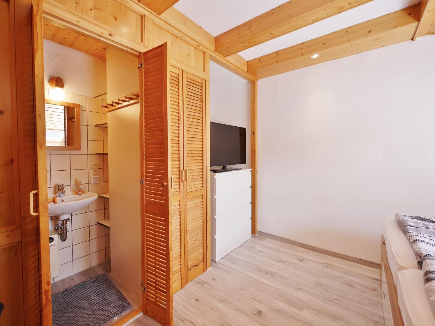 Appartement Happynest*** Mit Hallenbad Віллінген Екстер'єр фото
